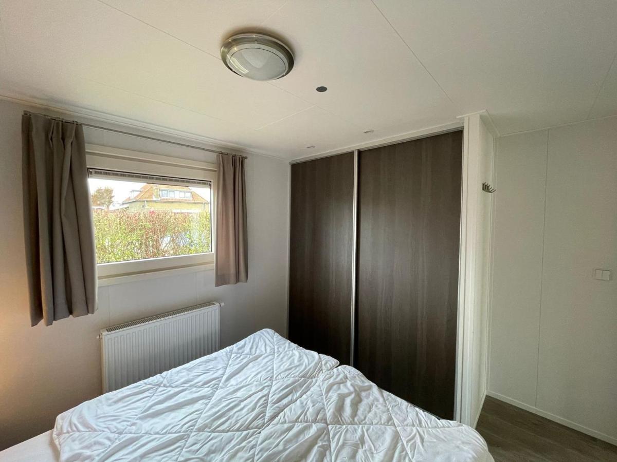 Chalet Op Gezellige Familiecamping Bij Zee Kamperland Extérieur photo