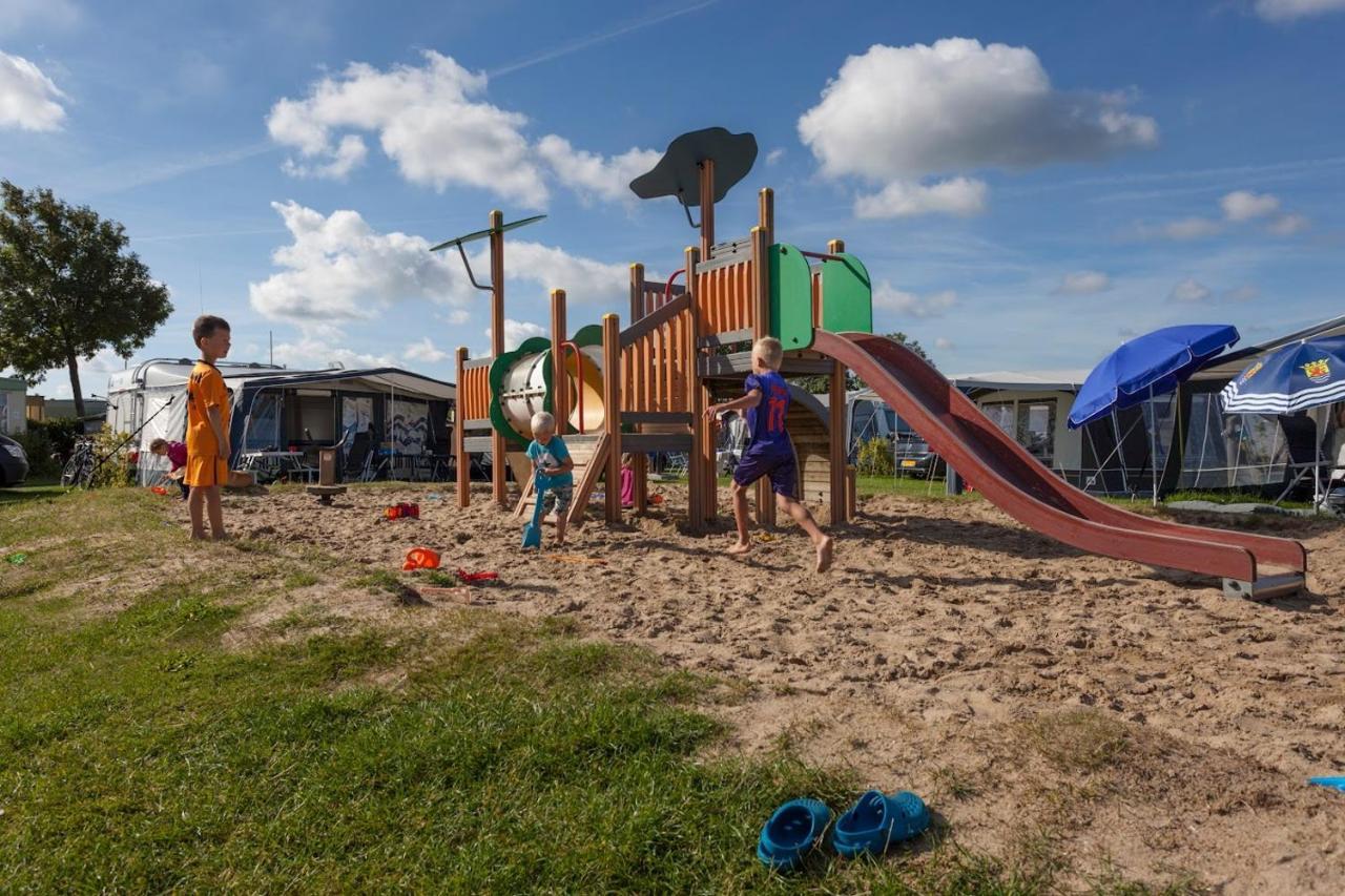 Chalet Op Gezellige Familiecamping Bij Zee Kamperland Extérieur photo
